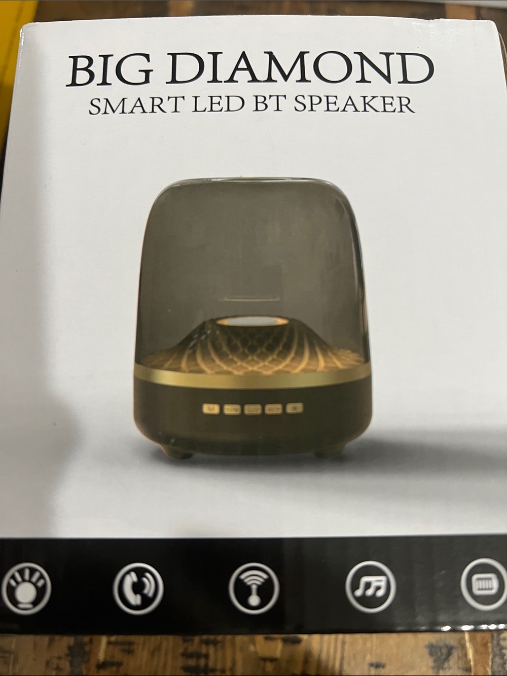 BIG DIAMOND Smart LED Bluetooth Speaker - Black & Gold